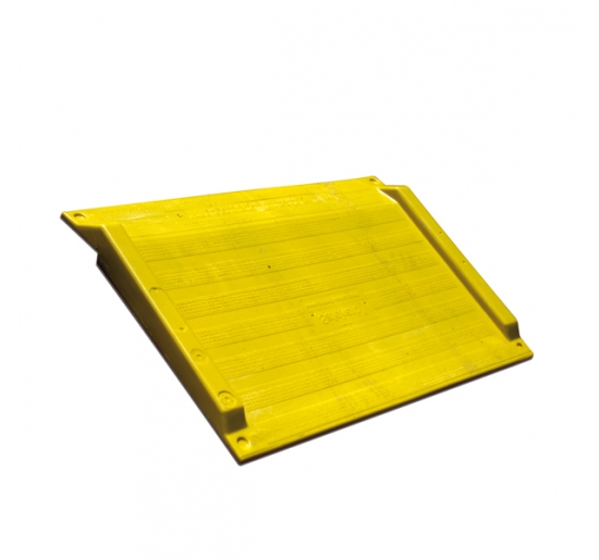 RAMPA DI ACCESSO 75X125,6X7,5CM GIALLO